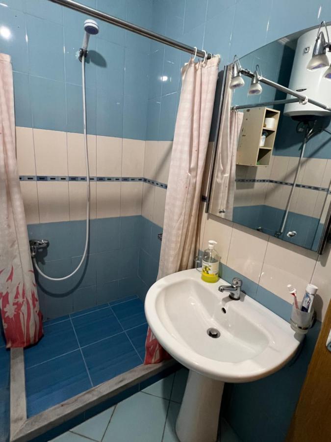 Leonard Apartment Tirana Exteriör bild