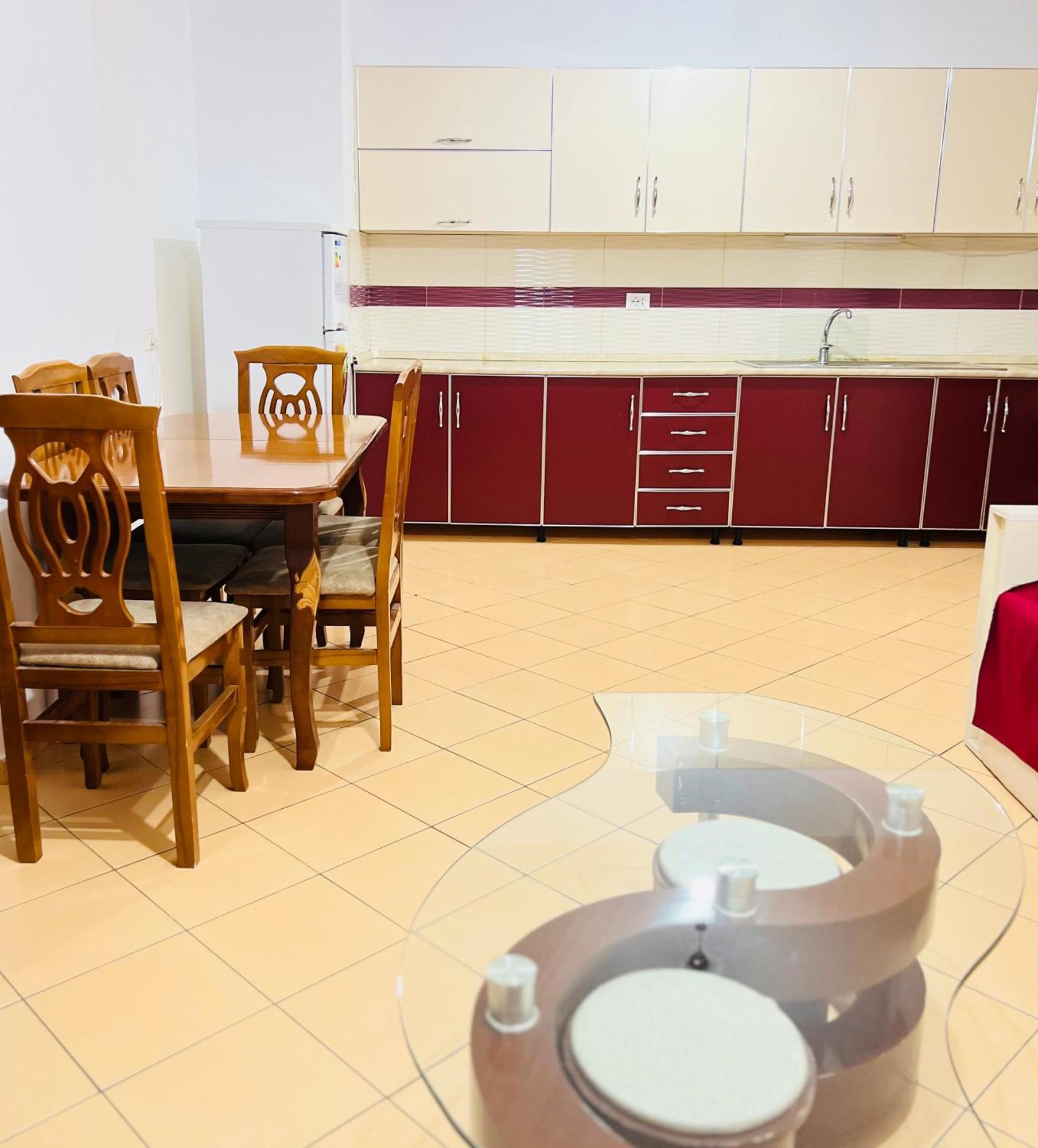 Leonard Apartment Tirana Exteriör bild